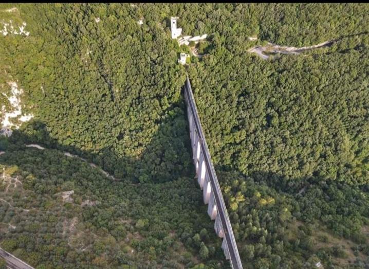 Sotto I Tetti Del Borgo Διαμέρισμα Σπολέτο Εξωτερικό φωτογραφία